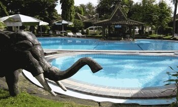 hotel batik yogyakarta