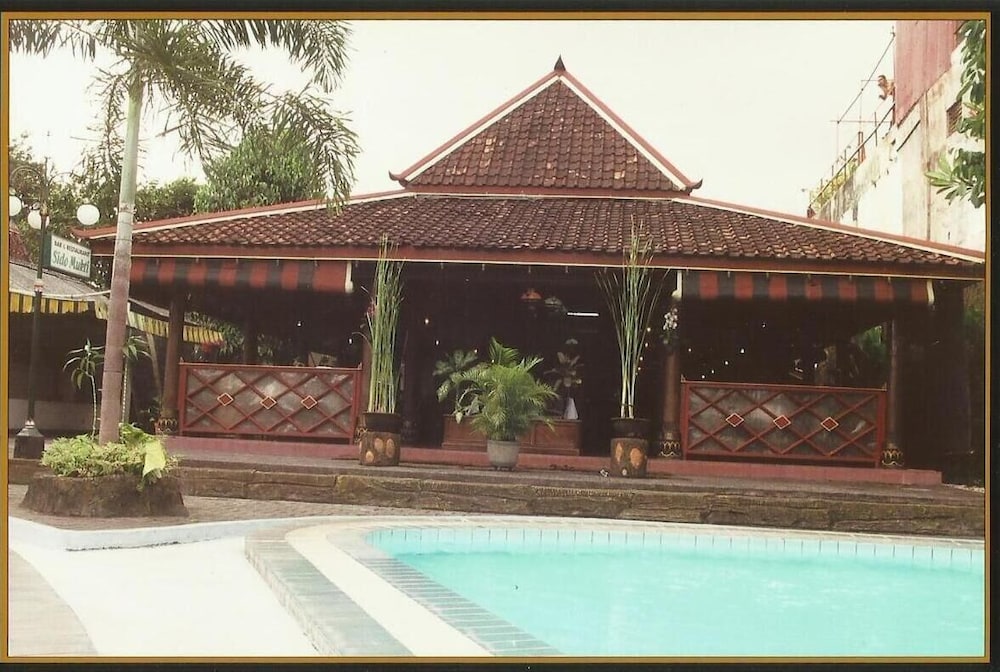 hotel batik yogyakarta