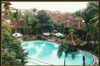 hotel batik yogyakarta