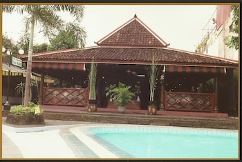 hotel batik yogyakarta