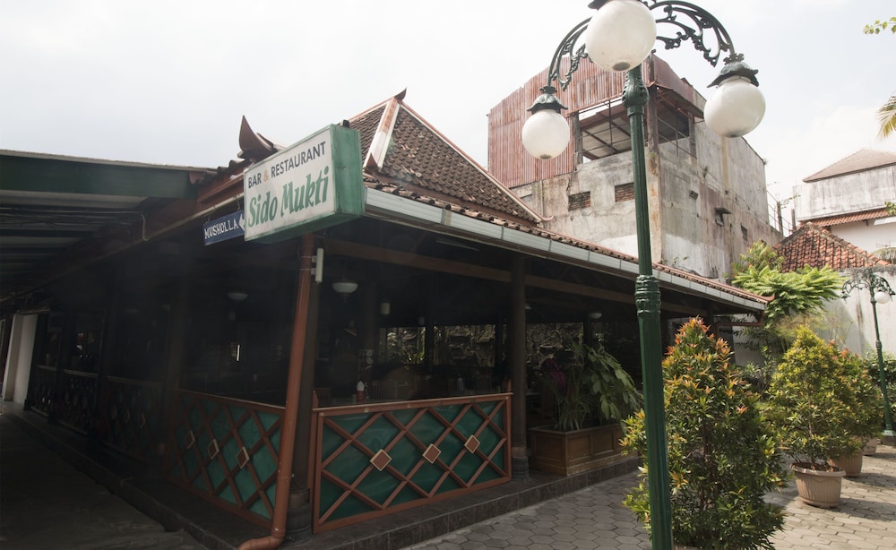 hotel batik yogyakarta