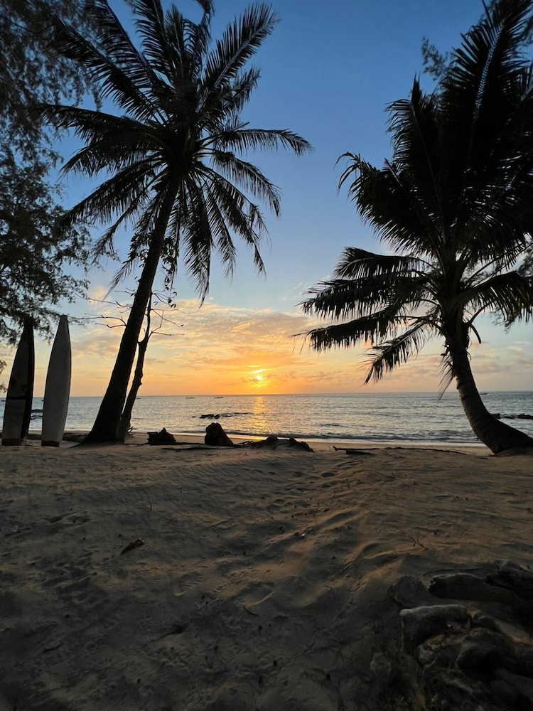 dumba bay tioman