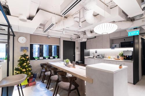 jyu capsule hotel