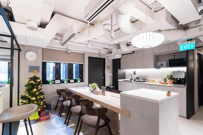 jyu capsule hotel