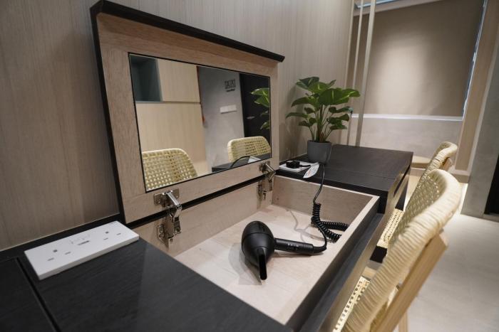 jyu capsule hotel