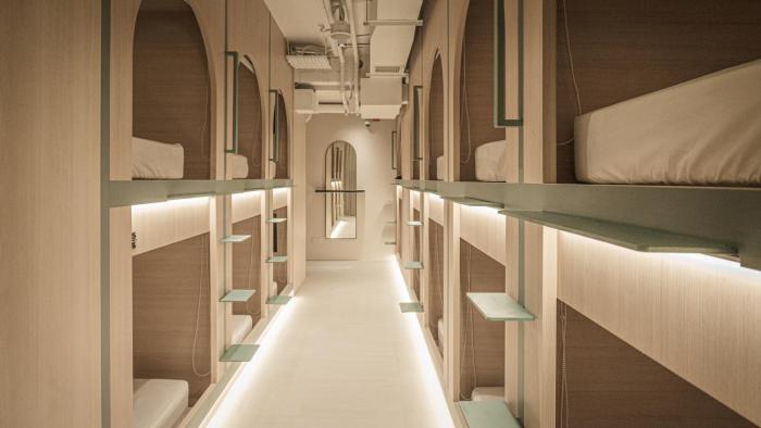 jyu capsule hotel