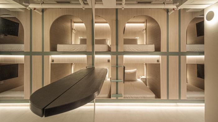 jyu capsule hotel