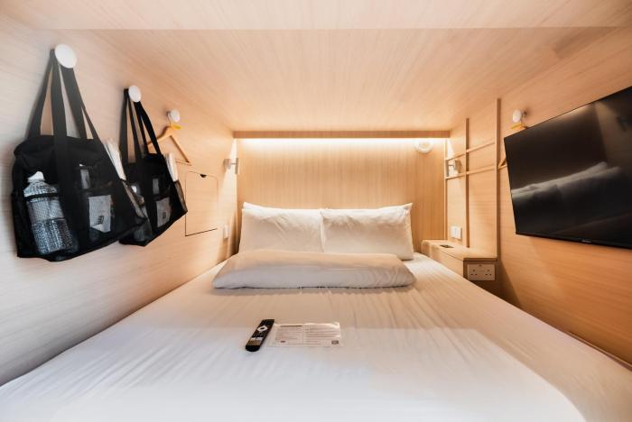 jyu capsule hotel