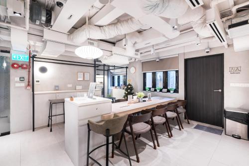 jyu capsule hotel