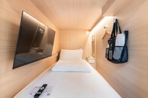 jyu capsule hotel