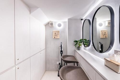 jyu capsule hotel