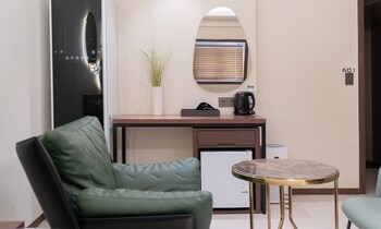 from h chung ju about hotel