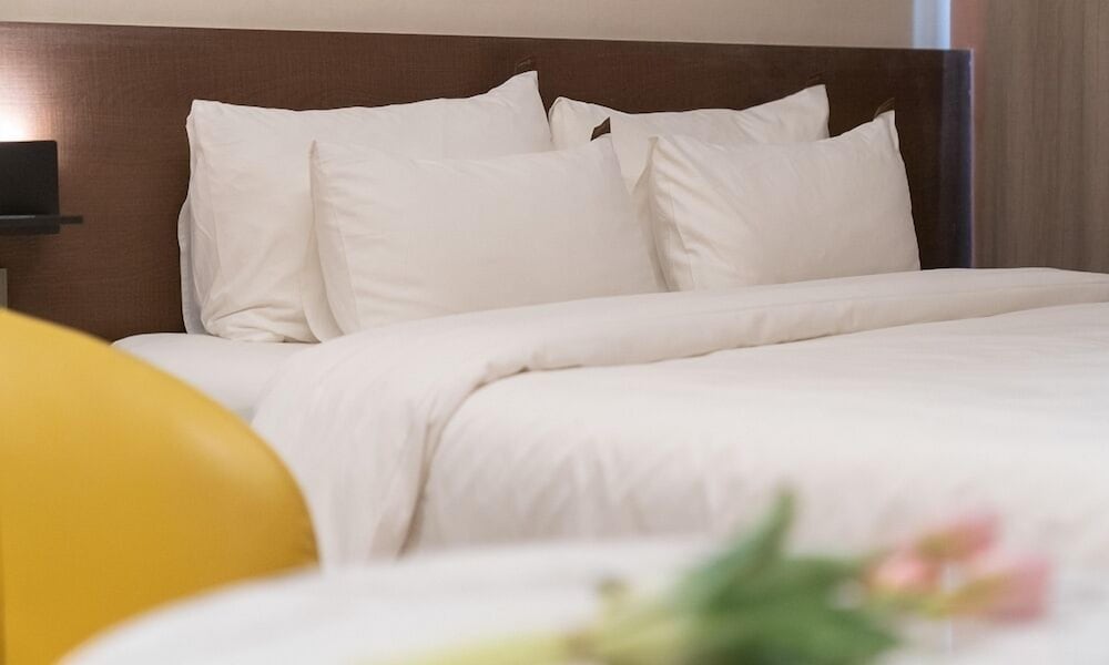 from h chung ju about hotel