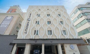 from h chung ju about hotel