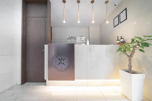 from h chung ju about hotel