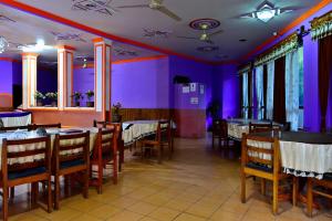 hotel o mid way tourist resort