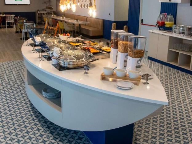 ibis styles el malecon guayaquil