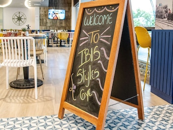 ibis styles el malecon guayaquil