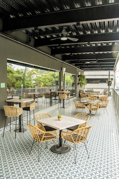ibis styles el malecon guayaquil