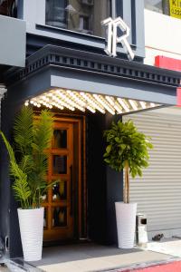 the royals hotel