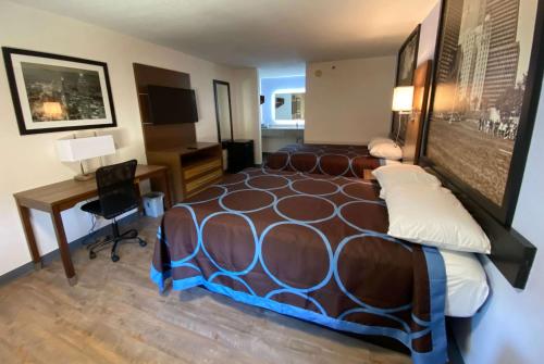 super 8 by wyndham marietta west atl area