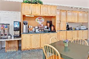 super 8 by wyndham marietta west atl area