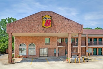 super 8 by wyndham marietta west atl area