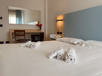 hotel grecale venturina terme