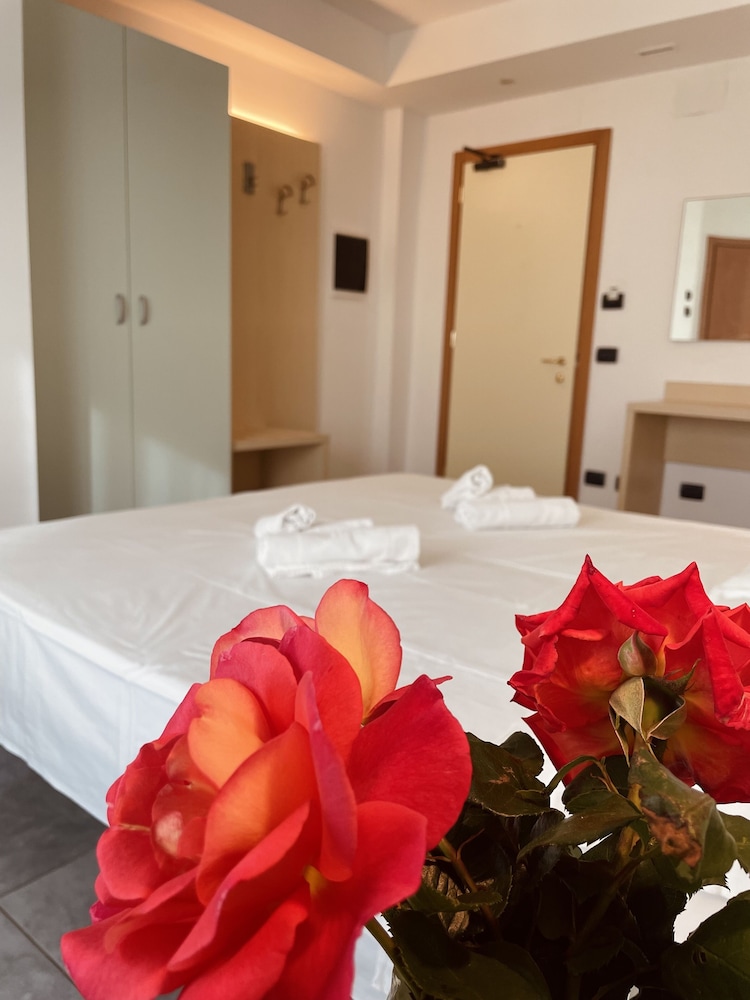 hotel grecale venturina terme