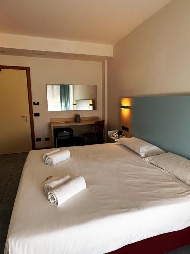 hotel grecale venturina terme