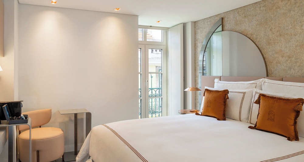 vignette collection convent square lisbon an ihg hotel