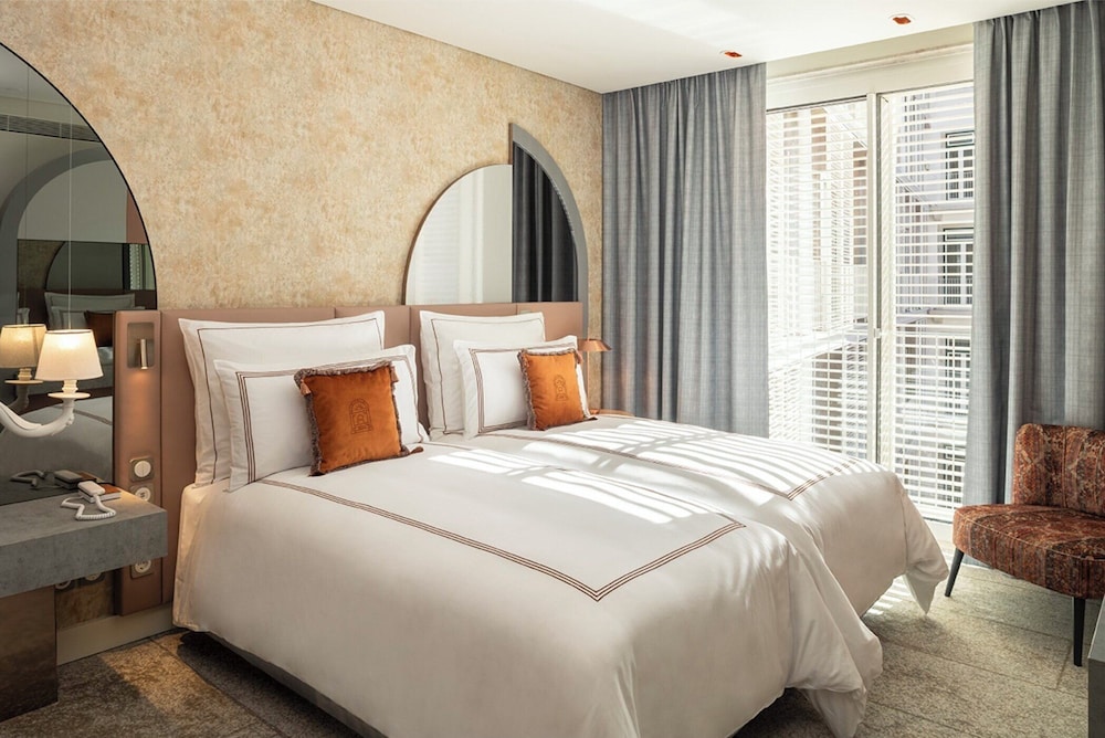 vignette collection convent square lisbon an ihg hotel