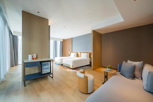 even hotel shanghai expo an ihg hotel