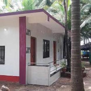 Hotel Yash Nyahari Niwas,Malvan Road,1 star