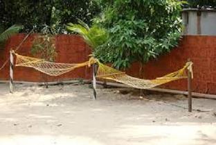 Hotel Yash Nyahari Niwas,Malvan Road,1 star