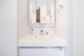 tora hotel sensoji sunny