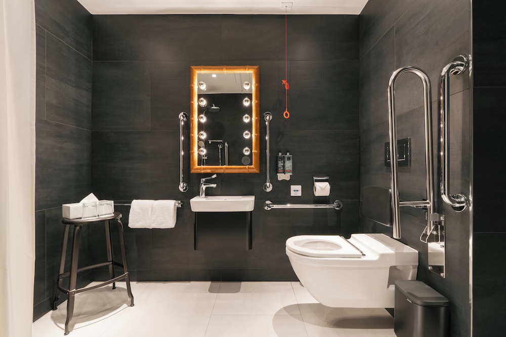 ruby stella hotel london