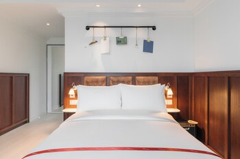 ruby stella hotel london