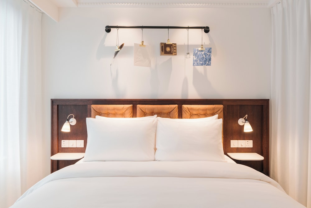 ruby stella hotel london