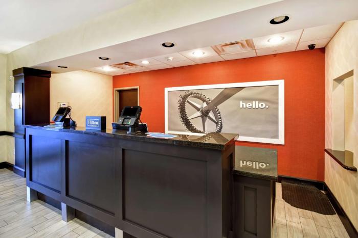 hampton inn middletown