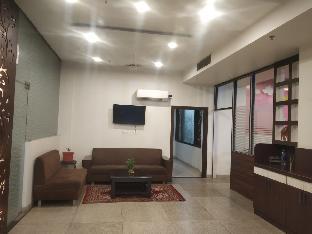 the palm hotel and restaurant