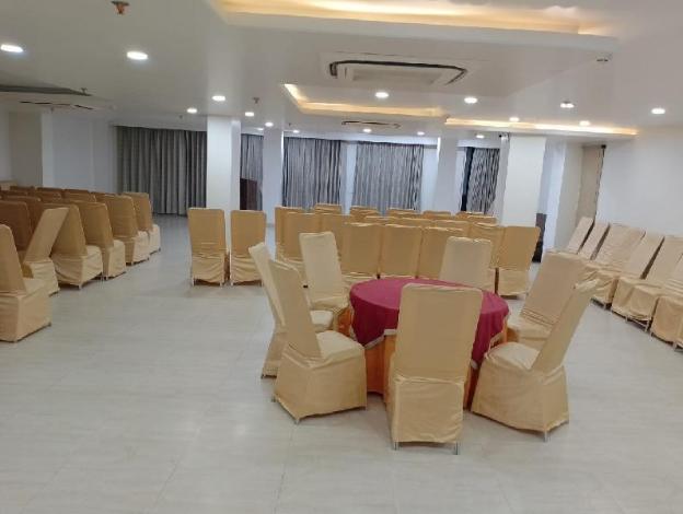 the palm hotel and restaurant