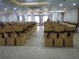 the palm hotel and restaurant