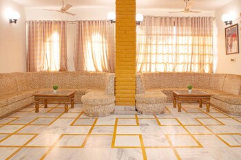 The Jaisalmer Resort,India>>Jaisalmer,3 star