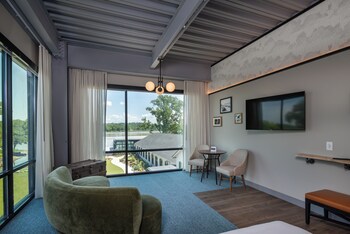 james newbury hotel