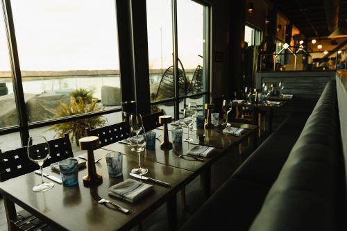 james newbury hotel