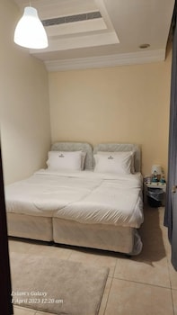 pharaohs inn deira hostel