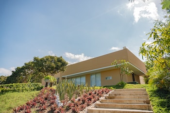 hotel explore cano dulce