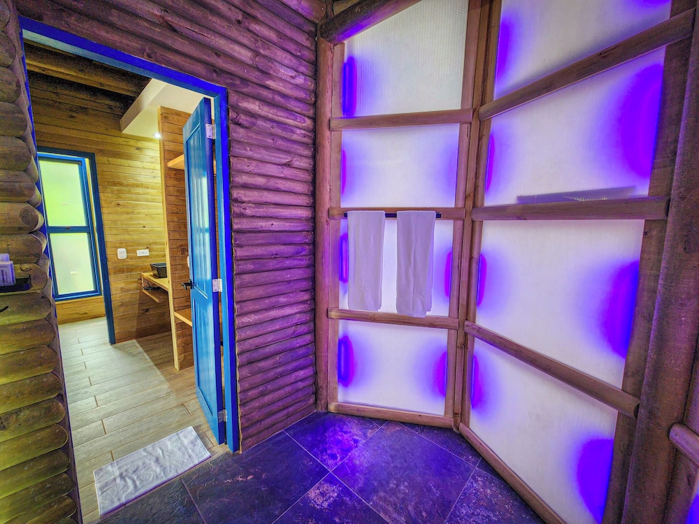 hotel explore cano dulce