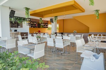 hotel explore cano dulce